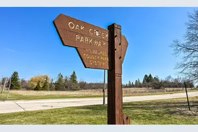 200 W Aspen Ct #8, Oak Creek, WI 53154 - Photo 41