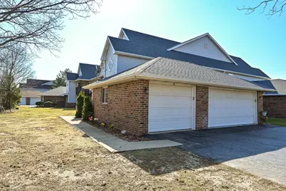 200 W Aspen Ct #8, Oak Creek, WI 53154 - Photo 37