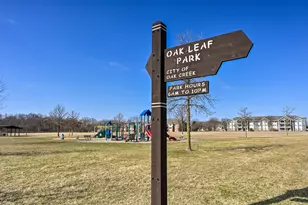 200 W Aspen Ct, Oak Creek, WI 53154 - Photo 39