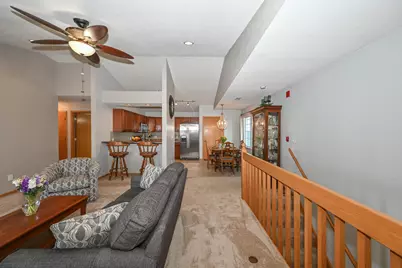 200 W Aspen Ct #8, Oak Creek, WI 53154 - Photo 5