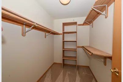200 W Aspen Ct #8, Oak Creek, WI 53154 - Photo 23