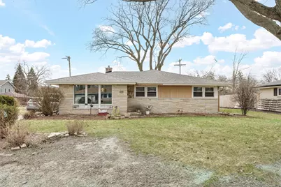 11217 W Mallory Ave, Hales Corners, WI 53130 - Photo 19