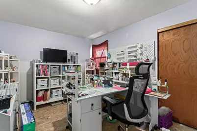 11217 W Mallory Ave, Hales Corners, WI 53130 - Photo 9