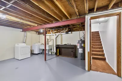 5266 S Somerset Ln, Greenfield, WI 53221 - Photo 23