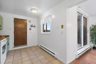 5266 Somerset Ln, Greenfield, WI 53221 - Photo 21