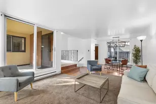 5266 Somerset Ln, Greenfield, WI 53221 - Photo 7