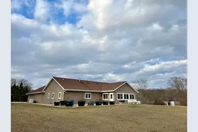 1347  Rawhide Dr, Farmington, WI 53090 - Photo 27