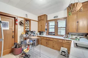 1530 N Hawley Rd, Milwaukee, WI 53208 - Photo 7