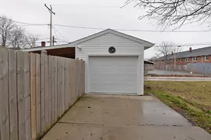 2000 Slauson Ave, Racine, WI 53403 - Photo 5