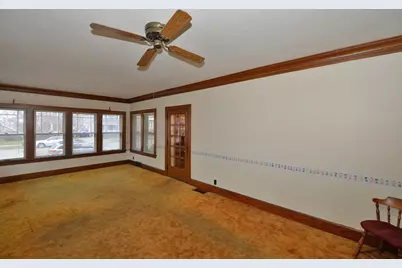 2000  Slauson Ave, Racine, WI 53403 - Photo 9