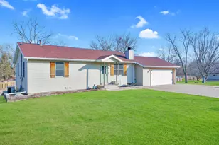 232 W Fremont St, Darien, WI 53114 - Photo 23