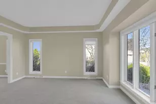 9223 W Wyndham Hills Ct, Franklin, WI 53132 - Photo 9