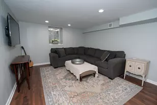 1514 S 165th St, New Berlin, WI 53151 - Photo 21