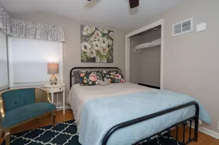 1514 S 165th St, New Berlin, WI 53151 - Photo 13