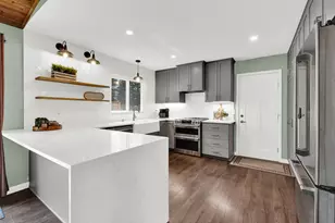 1759 Davids View Dr, Trenton, WI 53090 - Photo 3