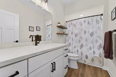 W206N16159  Stonebrook Dr, Jackson, WI 53037 - Photo 17