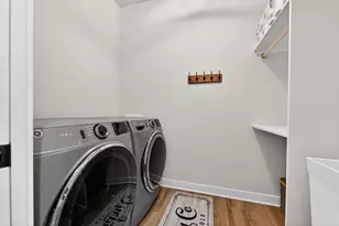 W206N16159 Stonebrook Dr, Jackson, WI 53037 - Photo 21