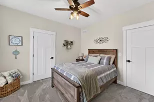 W206N16159 Stonebrook Dr, Jackson, WI 53037 - Photo 19