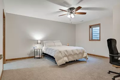 1218  Huntington St, Holmen, WI 54636 - Photo 19