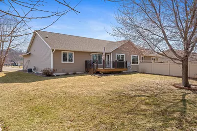 1218  Huntington St, Holmen, WI 54636 - Photo 3