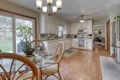 S28W30310  West End Ln, Genesee, WI 53188 - Photo 7