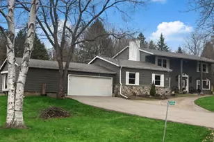 S28W30310 West End Ln, Genesee, WI 53188 - Photo 1