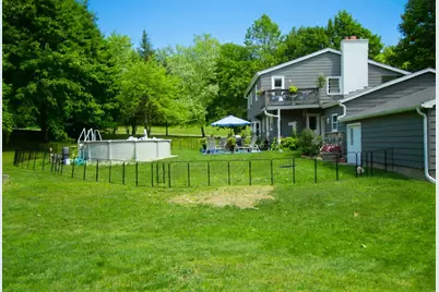 S28W30310  West End Ln, Genesee, WI 53188 - Photo 37