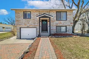 1074 Mobile St, Lake Geneva, WI 53147 - Photo 1