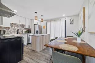 1074 Mobile St, Lake Geneva, WI 53147 - Photo 5