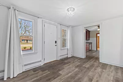 2001 W Bender Rd, Glendale, WI 53209 - Photo 21