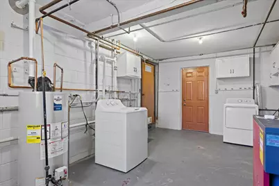 2001 W Bender Rd, Glendale, WI 53209 - Photo 27