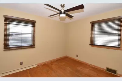 824  Ohio St, Racine, WI 53405 - Photo 15