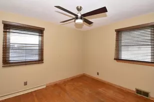 824 Ohio St, Racine, WI 53405 - Photo 15