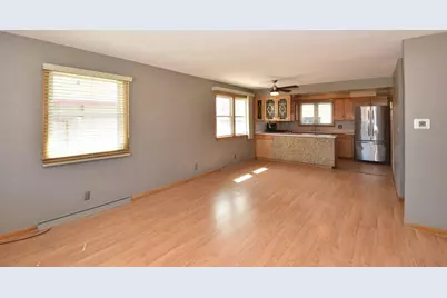 824  Ohio St, Racine, WI 53405 - Photo 5