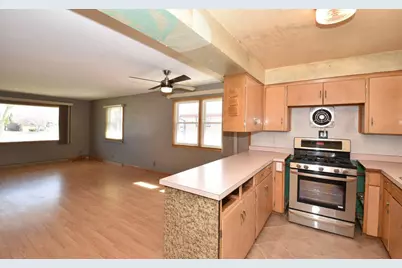 824  Ohio St, Racine, WI 53405 - Photo 13