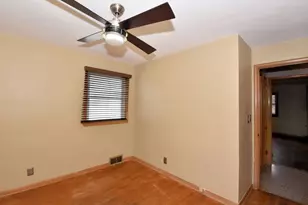 824 Ohio St, Racine, WI 53405 - Photo 17