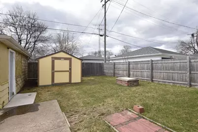 824  Ohio St, Racine, WI 53405 - Photo 31