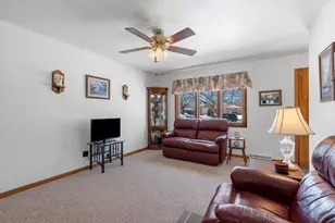 1465 N 8th St, Manitowoc, WI 54220 - Photo 13