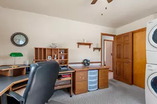 1465 N 8th St, Manitowoc, WI 54220 - Photo 25