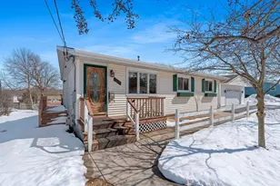 1465 N 8th St, Manitowoc, WI 54220 - Photo 41