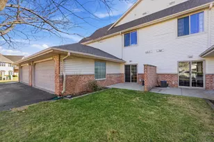 853 Cheyenne Ave, Grafton, WI 53024 - Photo 29