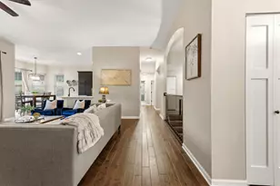 1909 Foxcroft Ln, Waukesha, WI 53189 - Photo 25