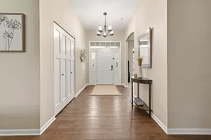 1909 Foxcroft Ln, Waukesha, WI 53189 - Photo 3