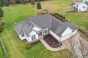 1909 Foxcroft Ln, Waukesha, WI 53189 - Photo 53