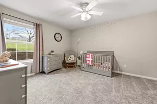 1909 Foxcroft Ln, Waukesha, WI 53189 - Photo 35