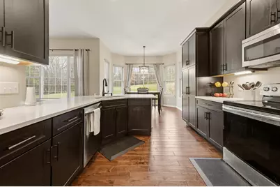 1909  Foxcroft Ln, Waukesha, WI 53189 - Photo 17