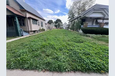 4024 N 19th St, Milwaukee, WI 53209 - Photo 1