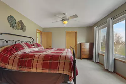 W5071 W Clearwater Ln, Sugar Creek, WI 53121 - Photo 17