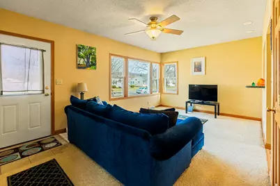 2134  Redfield St, La Crosse, WI 54601 - Photo 7