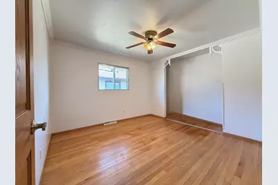 1624  State St, Racine, WI 53182 - Photo 7